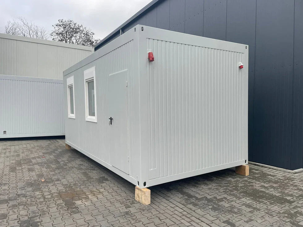 Contenedor oficina nuevo de 6 × 2,4 m
